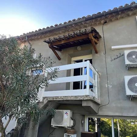 Couderc Casa de hóspedes *